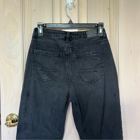 American Eagle AE Ripped Mom Straight Jean 9798 - Picture 6 of 13
